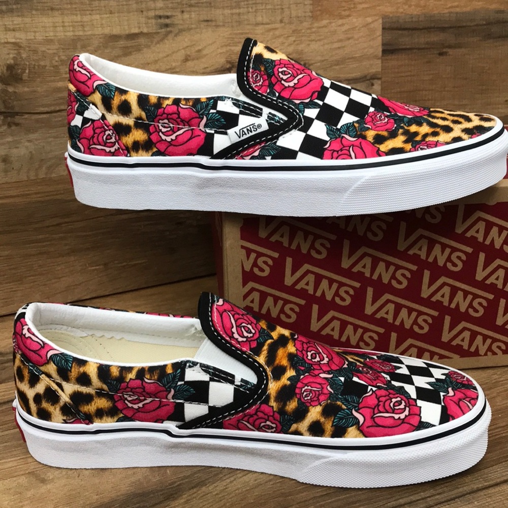 VANS CLASSIC SLIP ON BRAND NEW - Picture 2 of 15